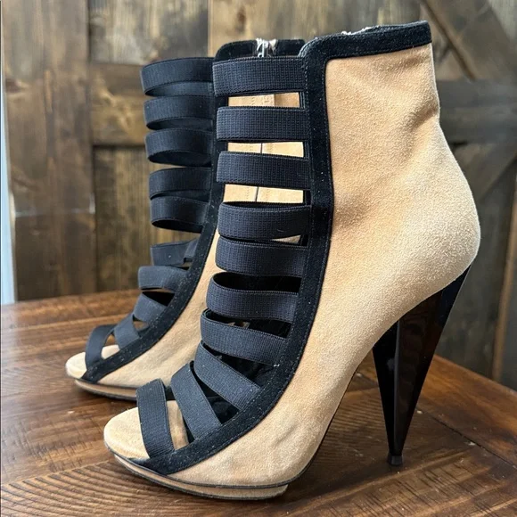 GUCCI Olimpia Ladder Strap Peep Toe Booties - Picture 1 of 16